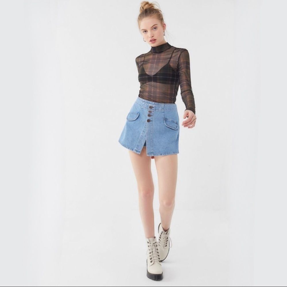 Urban Outfitters BDG Mini denim jean skirt 29